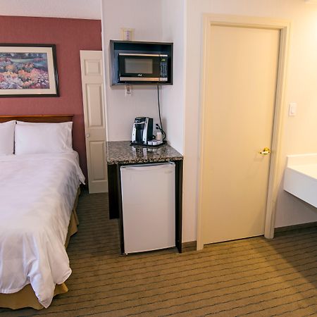 Holiday Inn Hinton By Ihg Екстер'єр фото