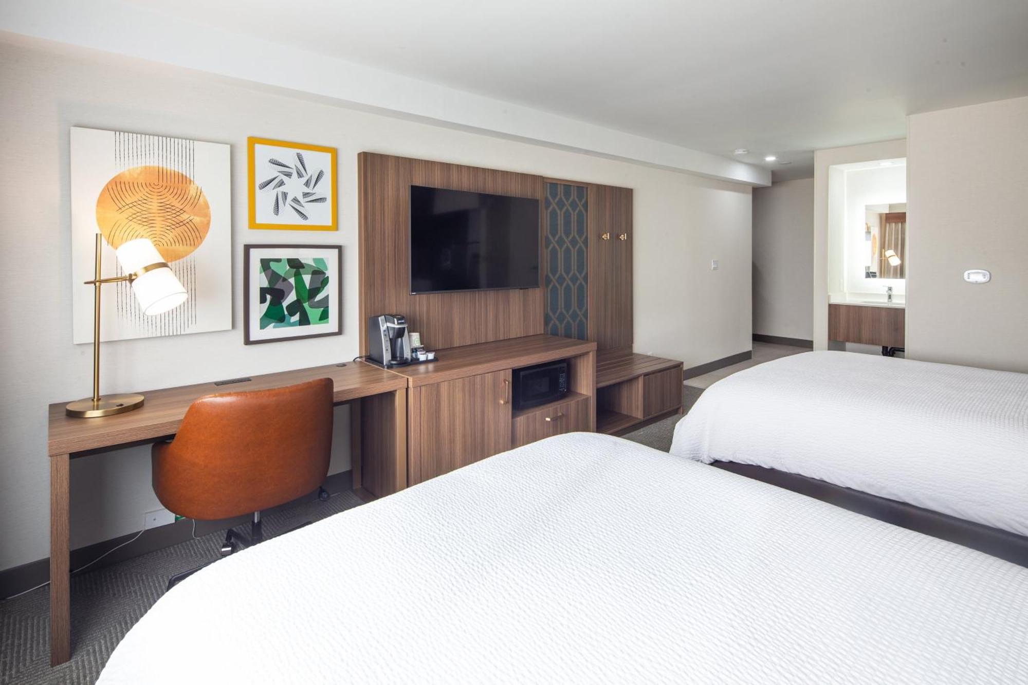 Holiday Inn Hinton By Ihg Екстер'єр фото