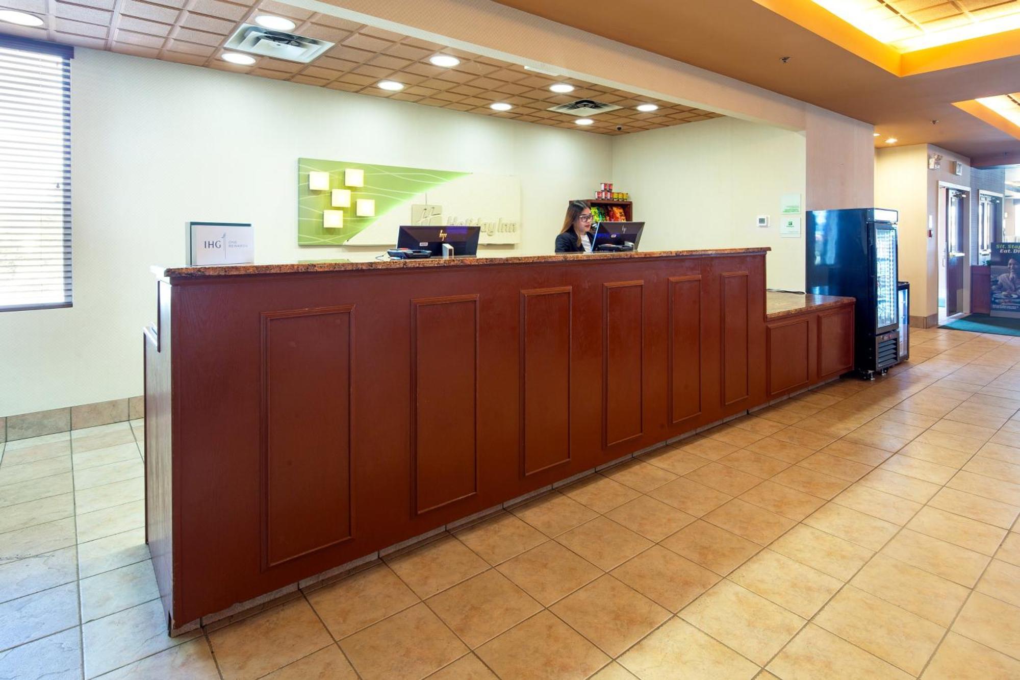 Holiday Inn Hinton By Ihg Екстер'єр фото