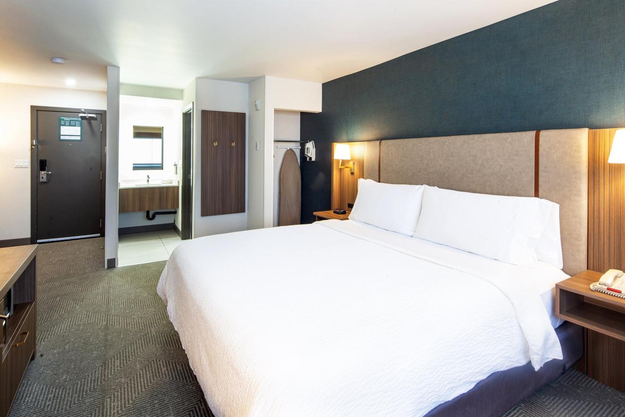 Holiday Inn Hinton By Ihg Екстер'єр фото