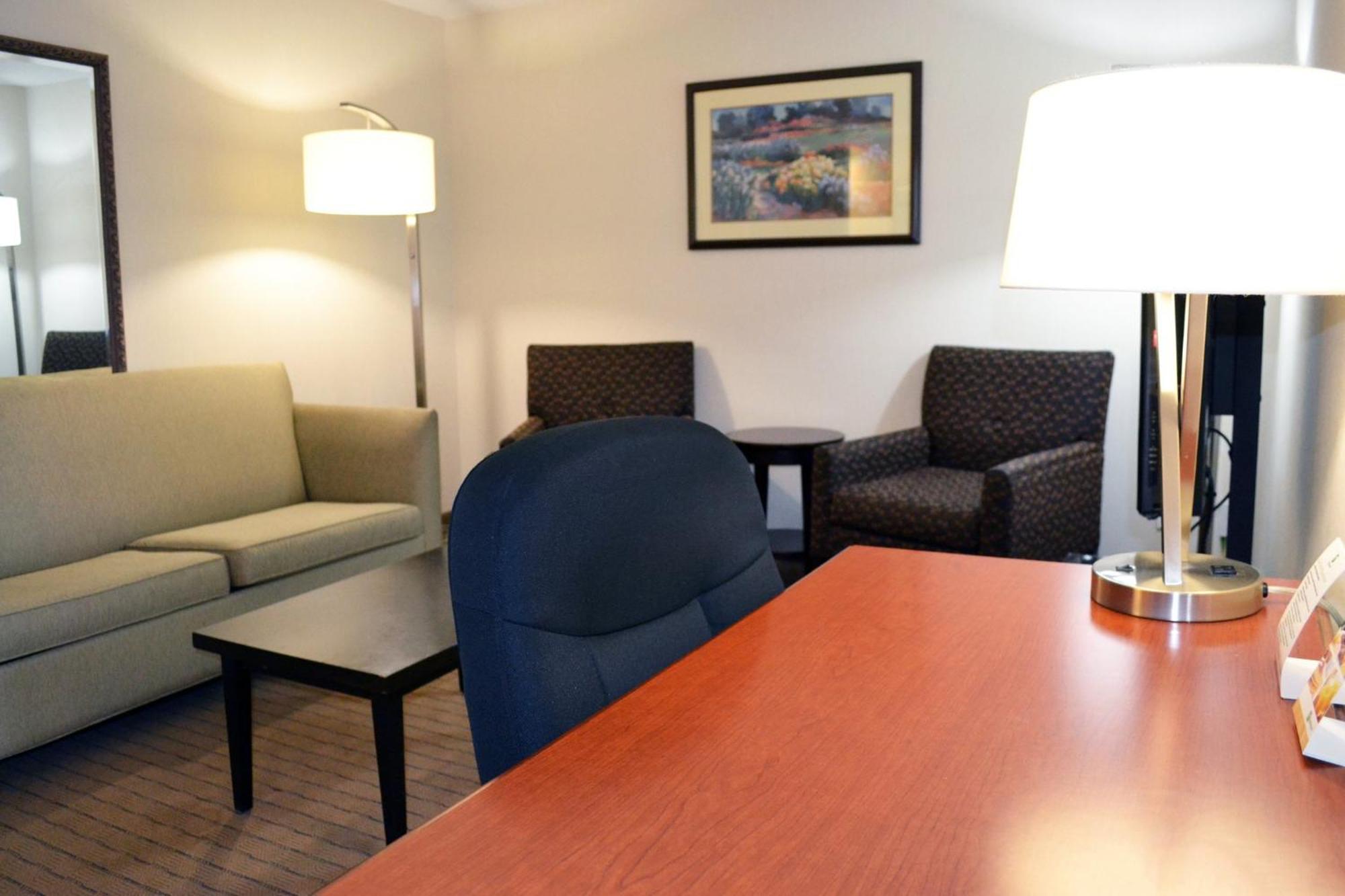 Holiday Inn Hinton By Ihg Екстер'єр фото